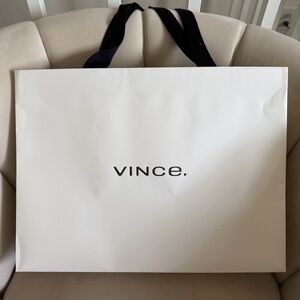 VINCE White Shopping Gift Bag Luxury Reusable Tote Paper Bag Medium Storage